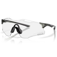 OAKLEY CYBR ZERO 自動變色片