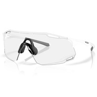 OAKLEY CYBR DYNO 自動變色片