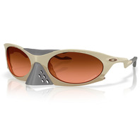OAKLEY PLANTARIS PRIZM 色控科技